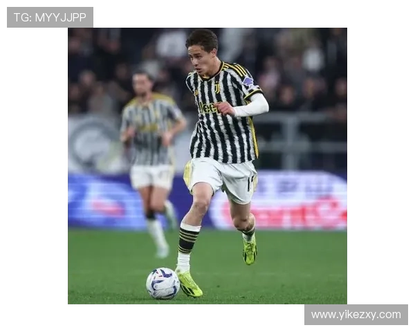 弗拉霍维奇恢复训练 伊尔迪兹伤情待定